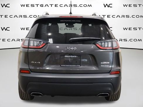 Used 2021 Jeep Cherokee Latitude Lux w/ Comfort/Convenience Group AWD/4WD image 7