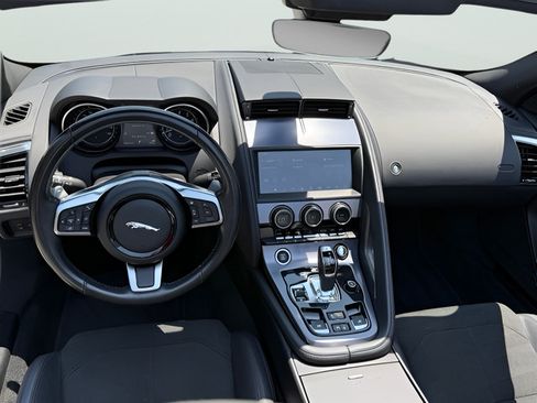 Used 2019 Jaguar F-TYPE Convertible RWD image 16