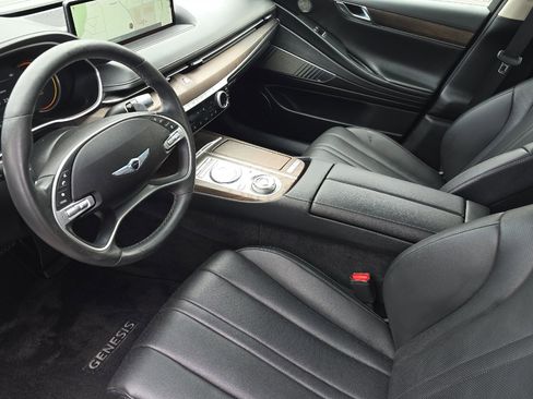 Used 2021 Genesis G80 2.5T w/ Advanced Package image 11