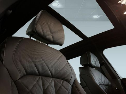 New 2026 BMW X5 xDrive50e w/ M Sport Package image 14