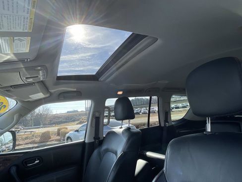 Used 2019 Nissan Armada SL w/ Premium Package image 21