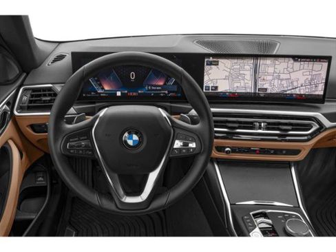 Used 2024 BMW 430i Convertible w/ Premium Package image 10