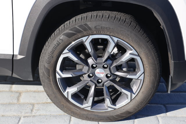 Used 2026 GMC Terrain Elevation w/ Elevation Premium Package AWD/4WD image 39