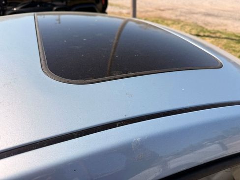 Used 2009 Volkswagen Beetle S image 5