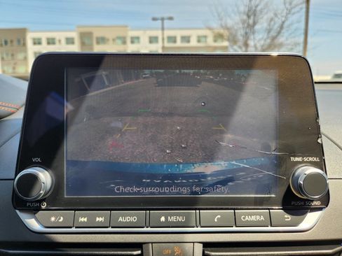 Used 2021 Nissan Altima 2.5 SR w/ SR Premium Package FWD image 23
