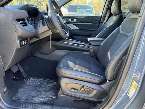 New 2026 Ford Explorer Tremor w/ Tremor Ultimate Package image 19