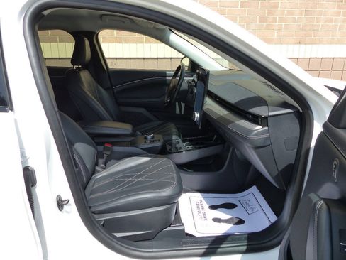 Used 2023 Ford Mustang Mach-E Select AWD/4WD image 34