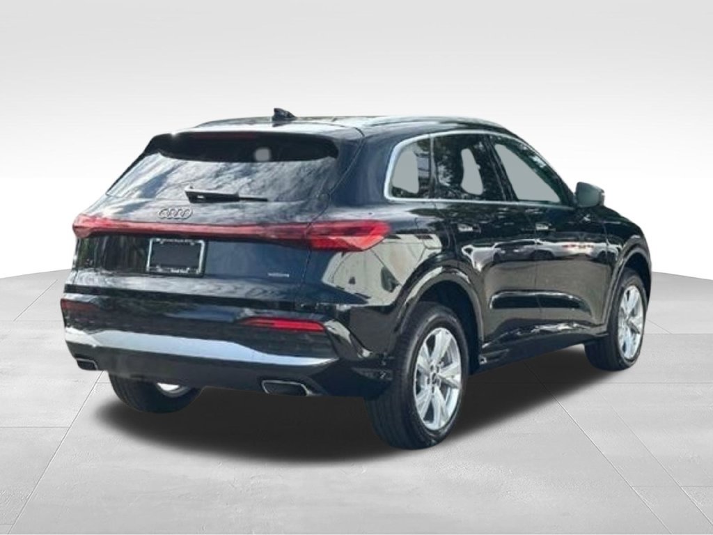 New 2026 Audi Q5 Premium AWD/4WD image 4