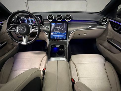 Used 2022 Mercedes-Benz C 300 Sedan image 38