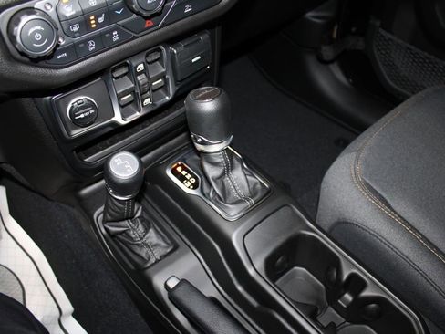 New 2026 Jeep Gladiator Sport image 20