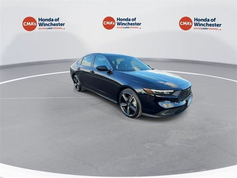 Certified 2025 Honda Accord Sport image 2