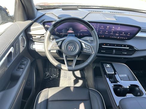 New 2026 Buick Enclave Avenir w/ Super Cruise Package FWD image 11