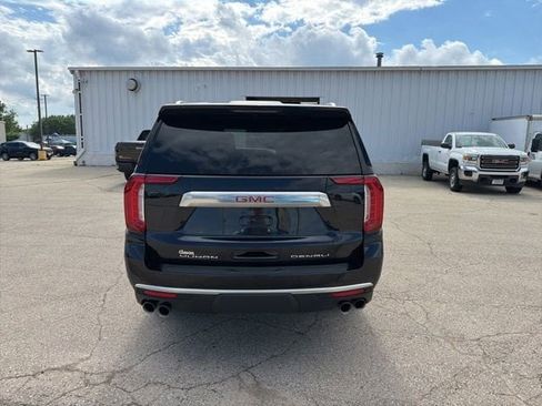 Used 2023 GMC Yukon XL Denali w/ Denali Reserve Package AWD/4WD image 6