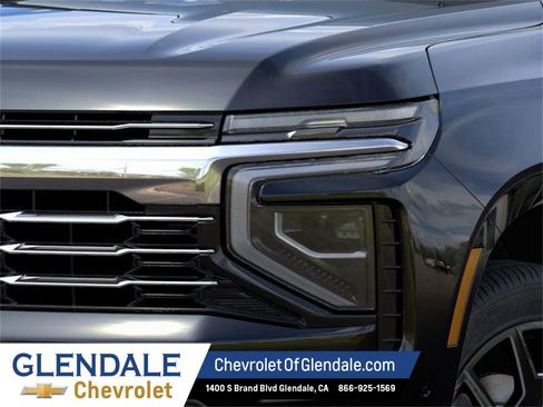 New 2026 Chevrolet Suburban LT w/ Comfort Package image 10