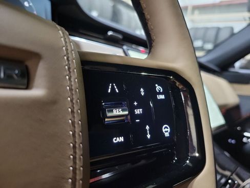 New 2026 Land Rover Range Rover Sport Dynamic SE image 16