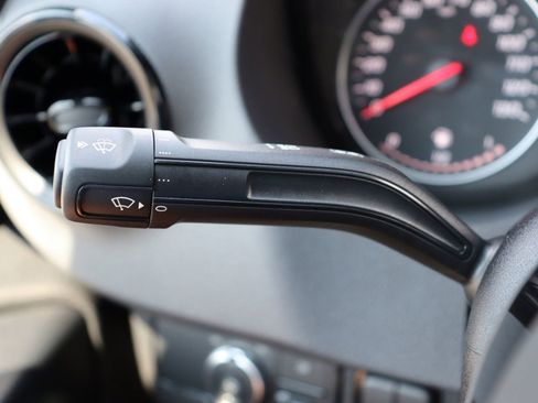 Used 2025 Mercedes-Benz Sprinter 2500 image 16