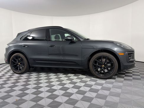 Certified 2025 Porsche Macan GTS AWD/4WD image 8
