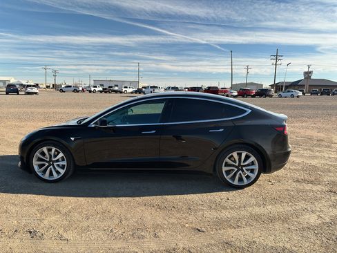 Used 2018 Tesla Model 3 Long Range image 1