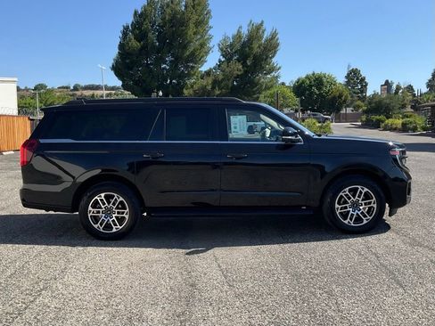 Used 2025 Ford Expedition Max Active AWD/4WD image 7