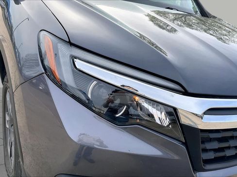 Used 2018 Honda Ridgeline RTL image 28