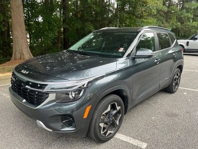 Used 2025 Kia Seltos EX w/ EX Sunroof Package
