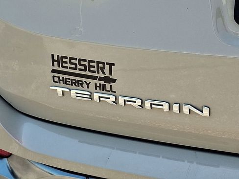 Certified 2023 GMC Terrain AT4 AWD/4WD image 32