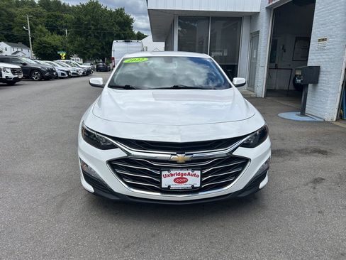 Used 2022 Chevrolet Malibu LT FWD image 3