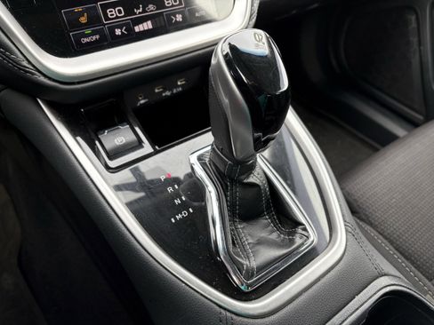 Used 2020 Subaru Outback Premium w/ Popular Package #1 image 19