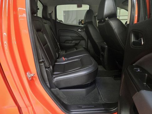 Used 2019 Chevrolet Colorado Z71 AWD/4WD image 26