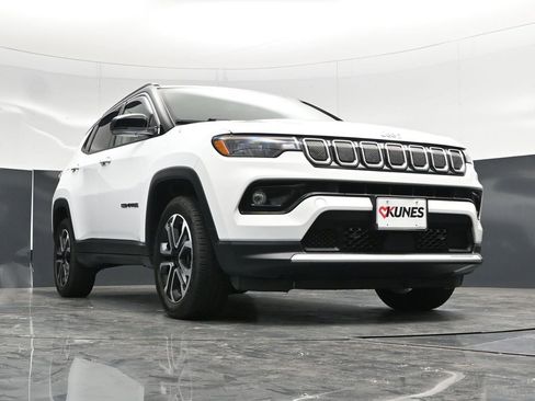 Used 2022 Jeep Compass Limited AWD/4WD image 62