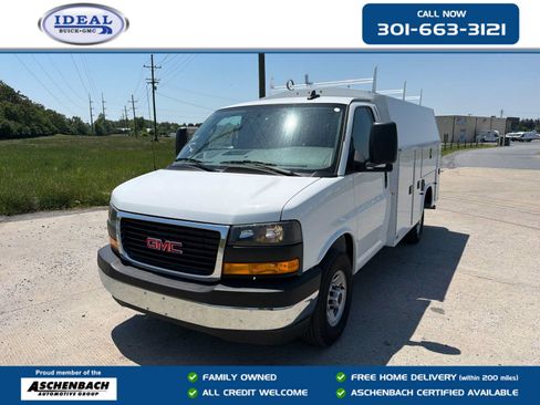 New 2025 GMC Savana 3500 w/ Power Convenience Package RWD image 1
