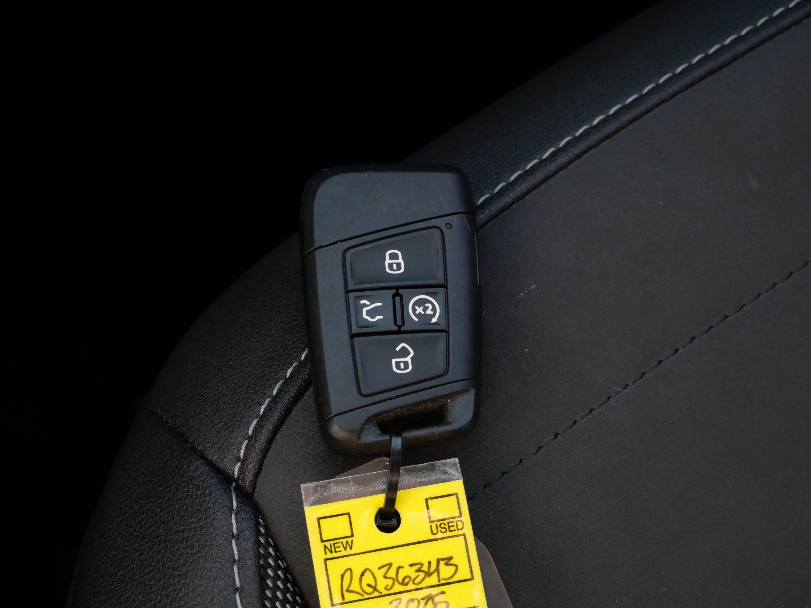Certified 2025 Volkswagen Taos SE AWD/4WD image 31