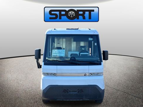 Used 2024 Chevrolet Brightdrop 600 w/ Commercial Equipment Package AWD/4WD image 2