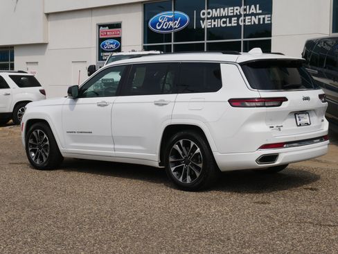 Used 2022 Jeep Grand Cherokee L Overland w/ Luxury Tech Group IV AWD/4WD image 27