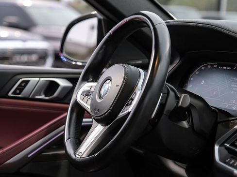 Used 2022 BMW X6 M50i w/ Parking Assistance Package image 13