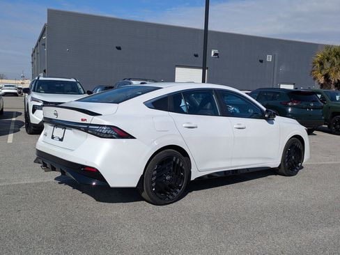 New 2026 Nissan Sentra SR w/ SR Premium Package image 4