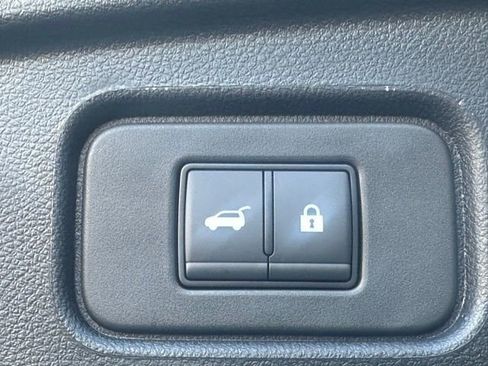 New 2025 Nissan Pathfinder Platinum w/ Lighting Package (N92) image 28