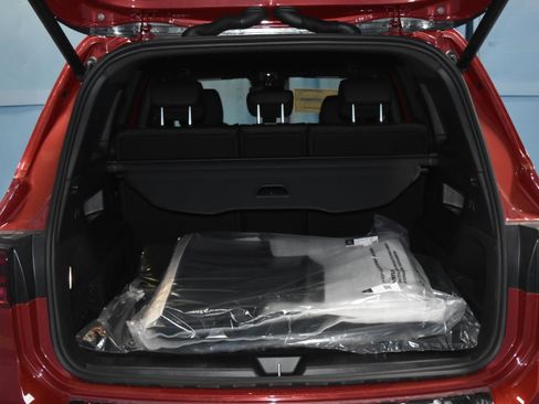 New 2026 Mercedes-Benz GLB 250 4MATIC image 25