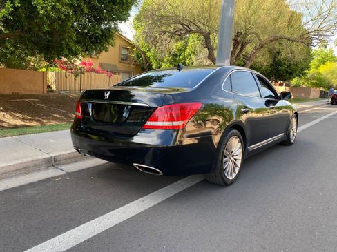 Used 2015 Hyundai Equus Signature image 10