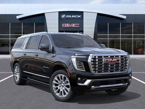 New 2026 GMC Yukon XL Denali w/ Denali Reserve Package AWD/4WD image 7