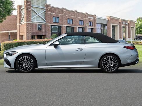 Certified 2024 Mercedes-Benz CLE 300 4MATIC Cabriolet image 8