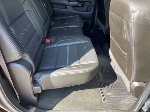 Used 2016 GMC Sierra 3500 Denali w/ Duramax Plus Package image 29