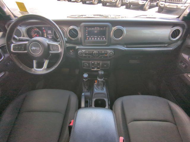 Used 2021 Jeep Wrangler Unlimited Sahara AWD/4WD image 16