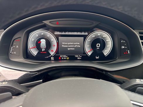 Used 2023 Audi Q8 Premium Plus AWD/4WD image 31