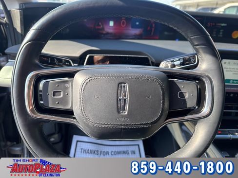 Used 2024 Lincoln Nautilus Reserve AWD/4WD image 4