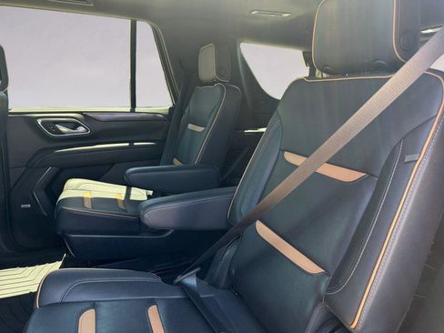 Used 2023 GMC Yukon AT4 w/ AT4 Premium Package image 13