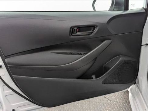 Used 2026 Toyota Corolla LE FWD image 13