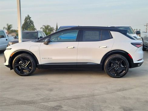 New 2026 Chevrolet Equinox EV RS image 22