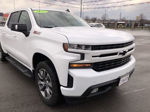 Used 2022 Chevrolet Silverado 1500 RST image 7