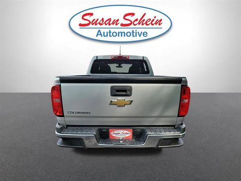 Used 2019 Chevrolet Colorado W/T RWD image 24